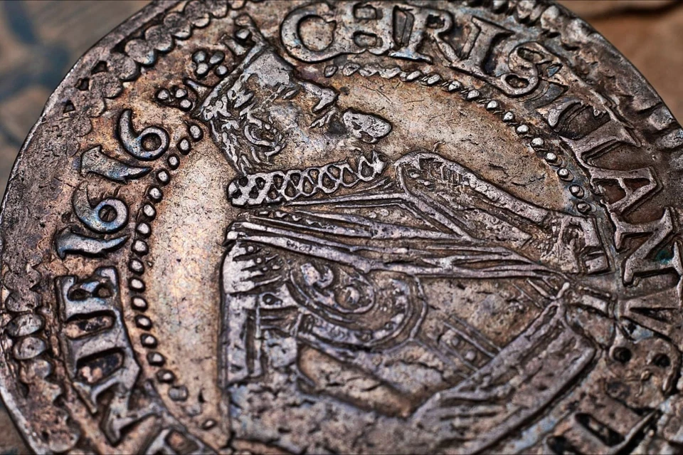 1616 Denmark Christian IV Silver 1 Mark Dansk Scarce Medieval Coin Toned - Image 4 of 4