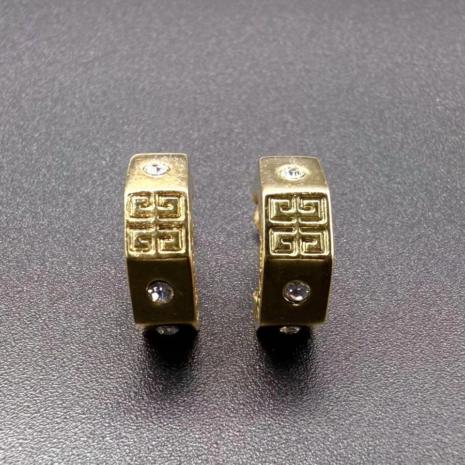 Pendientes GIVENCHY 4G Logo Estrás Tono Dorado Mujer Joyería Auténticos Excelente Foto 2 de 4