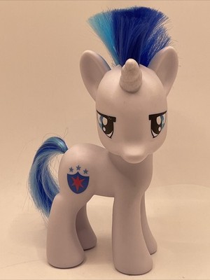 Hasbro My little Pony Shining Armor Generation 4 Hasbro 2010 Collectable Figure