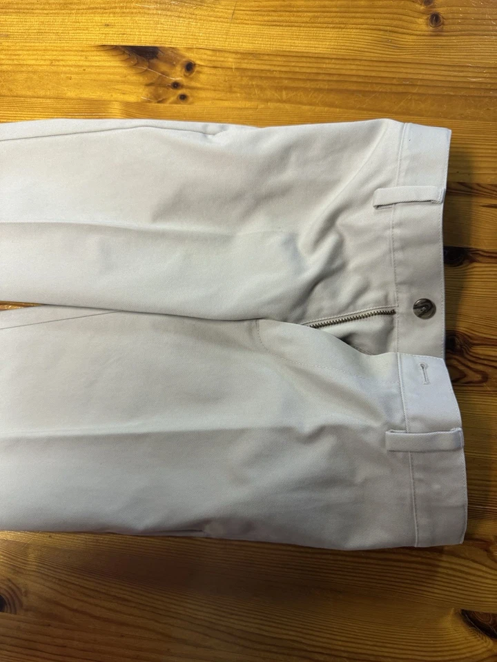 Pantalones de vestir Brooks Brothers caqui talla 8 para niños Foto 3 de 4