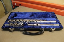 Vintage WT Armstrong Silver Flute Model 104 With Case