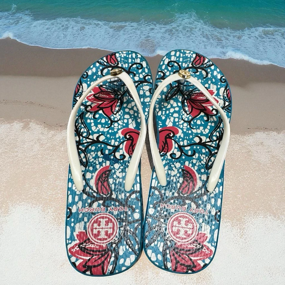 Chanclas de cuña Tory Burch azules florales correas blancas medallón dorado talla 8 Foto 4 de 4