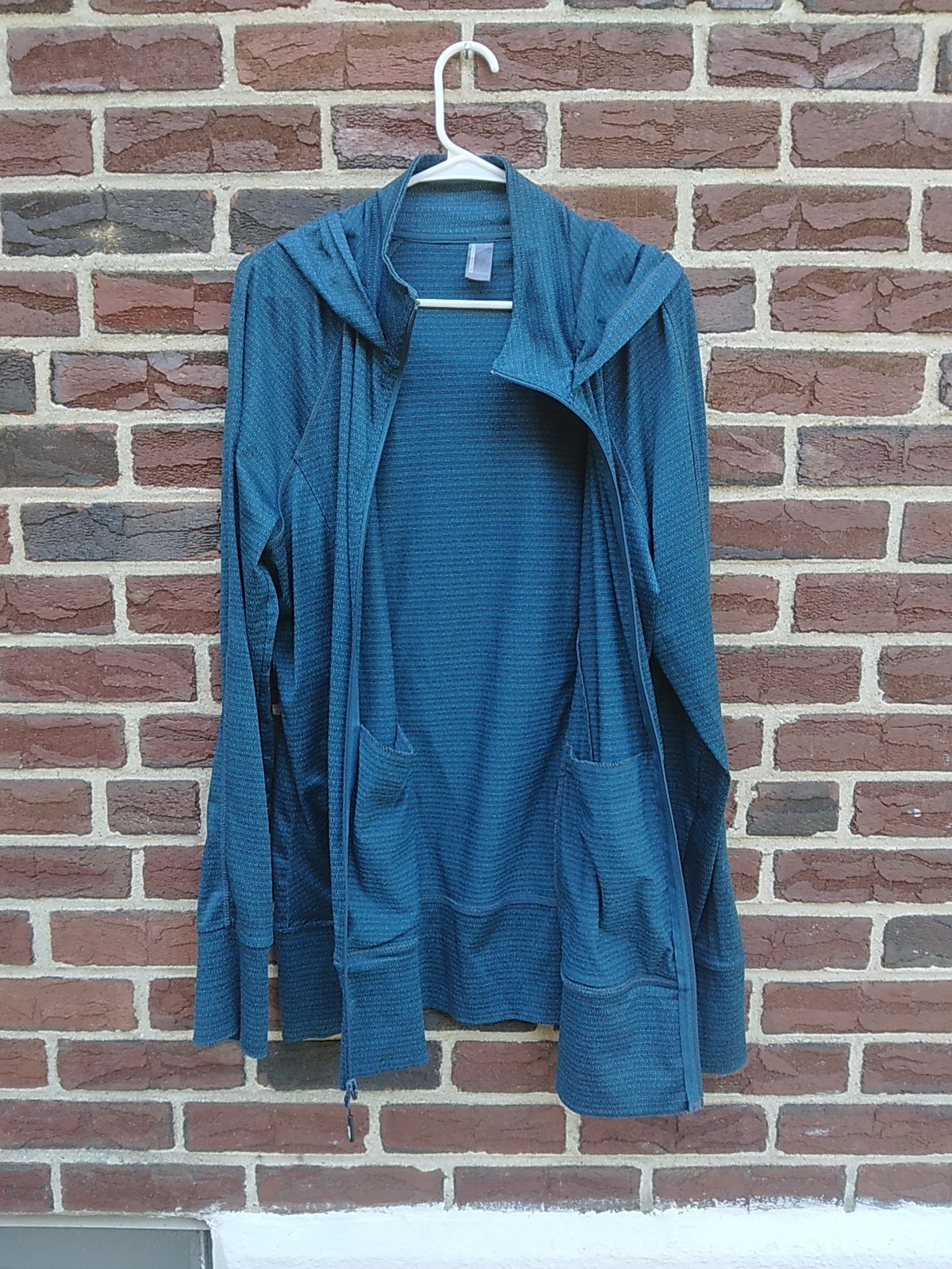 Mondetta Performance - image 7