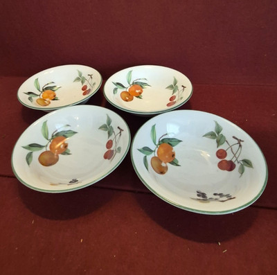 Royal Worcester Evesham Vale Müslischale x 4