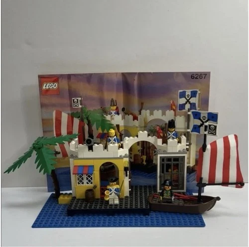 Lego 6267 Pirates I Imperial Soldiers Lagoon Lock-Up Set 99% Complete w/ Manual