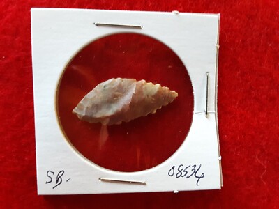 NATIVE AMERICAN ARROWHEAD, ENCASED BIRD POINT ARTIFACT,  SB-1124*08536