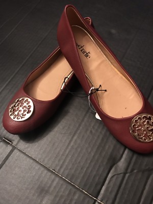 Charming Charlie Ladies Size 9 Red Slip On Flats Gold Accents NWT