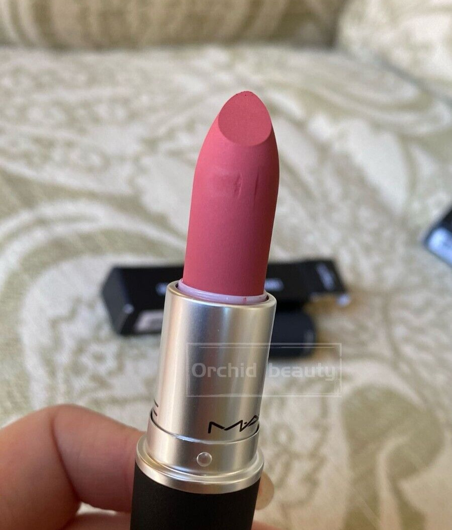 Stay Curious (Powder Kiss Matte)