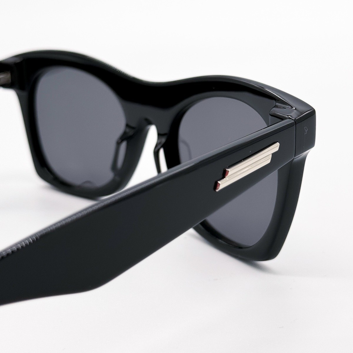 Bottega Veneta BV1061S 001 Sunglasses Black Square Frame, Grey Lenses Bottega Veneta BV1061S Shiny Black Prescription Sunglasses main image 4