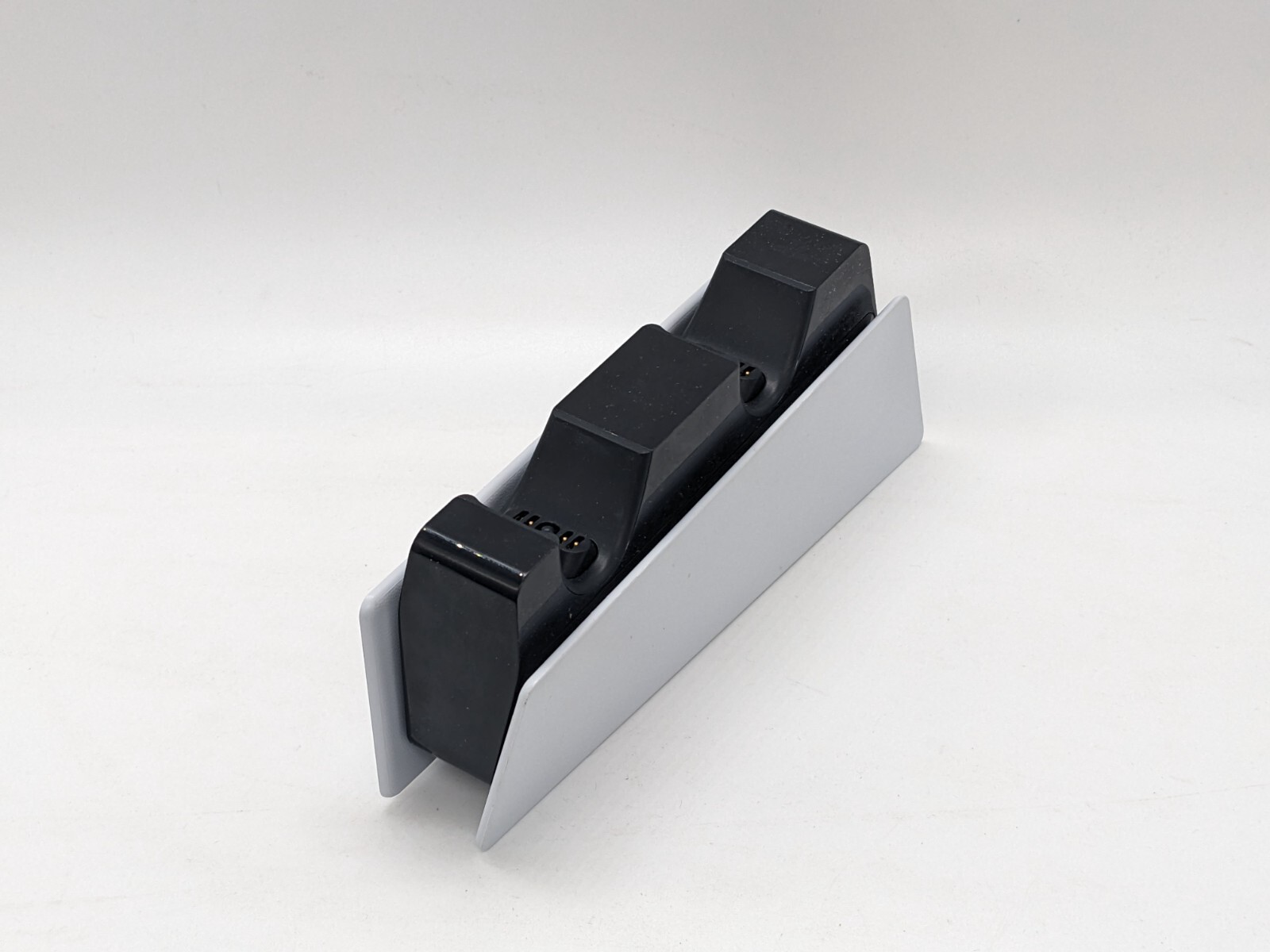 FAULTY Sony PlayStation 5 DualSense Charging Station PS5 controllers NOT WORKING