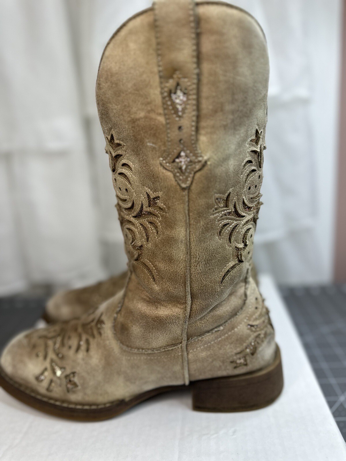 Roper Women's Kennedy Tan Faux Leather Square Toe Western Cowboy Boot