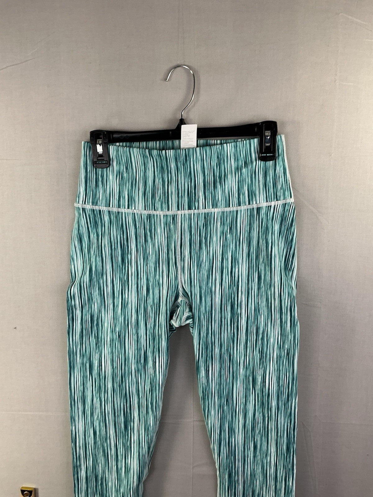 Fabletics High Waisted PowerHold 7/8 Leggings Green Stripe NWT Size 8 image 5