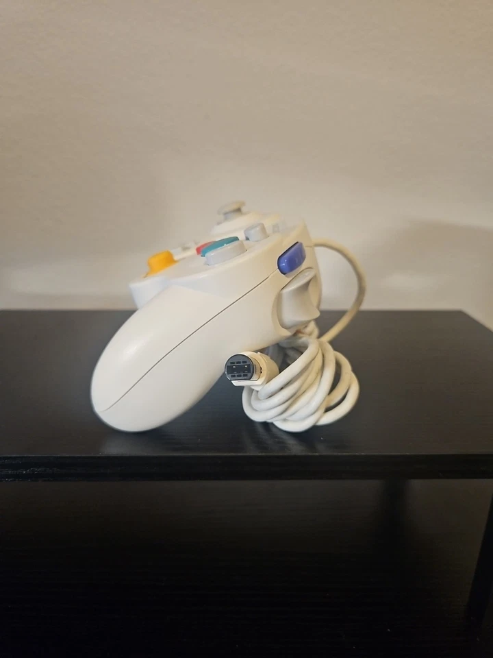 белый контроллер gamecube от оригинального производителя. Плотные джойстики. Проверено и работает - Изображение 4 из 4