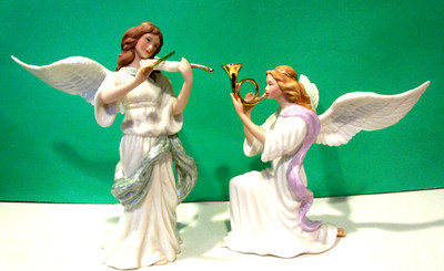 LENOX CLASSIC HEAVENLY DUET Nativity ANGELS Violin French Horn - NEW Mint NO BOX