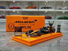 MINICHAMPS 1:64 McLaren MCL39 Norris First Title 2025 Abu Dhabi GP Figurine Set