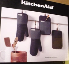 NEW KitchenAid 4-Piece Oven Mitt Set 2 Gloves, 2 Potholders Non-Slip Grips Black