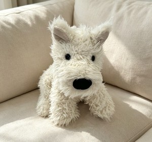 Jellycat Munro Scottie Dog White Fluffy Puppy Plush Toy (9.8in x 5.9in x 5.5in)