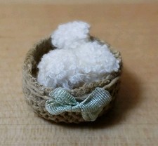 ARTISAN MADE BASKET WITH TOWELS FOR MINIATURE DOLLHOUSE OR ROOMBOX