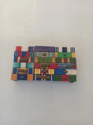 Vintage WW2 US Military Medal Ribbon Bar Medal ?