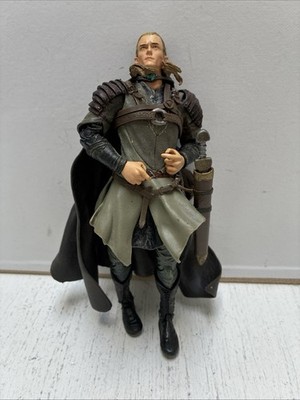 Marvel Lord of the Rings The Two Towers Legolas Action Figure 7-inch Sword