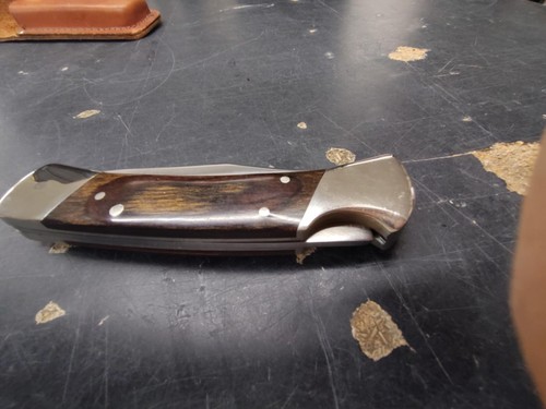 Vtg. 1991 Large Camillus #886 Lockback Knife with Original Leather Sheath - Picture 3 of 9