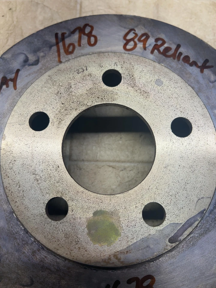 Rotor de freno de disco delantero Reliant Aries 87-89 Sundance Shadow 1986-1989 nuevo Mopar Foto 3 de 4