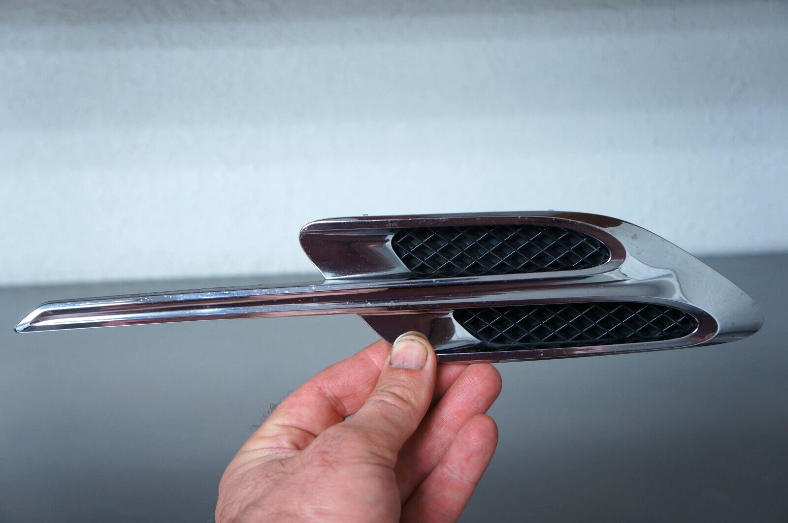 2016-2017 BENTLEY CONTINENTAL GT II GTC II FRONT LEFT SIDE AIR VENT GRILLE GRILL