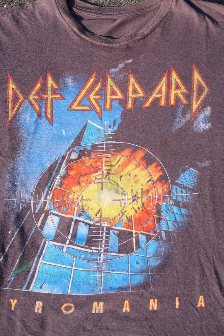 80's Def Leppard Pyromania basic style Dark Chocolate T 80's Def Leppard Pyromania basic style Dark Chocolate T