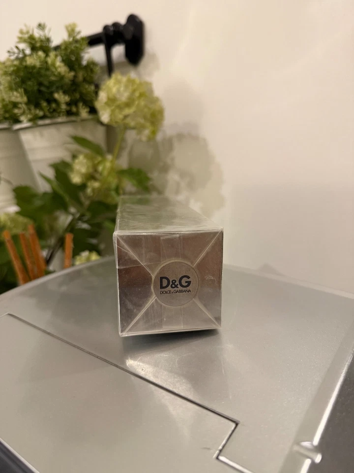 D&G 女性 Dolce&Gabbana 女士淡香水 100 毫升全新未拆封盒 — 第 4/4 张图片