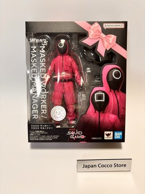Bandai S.H. Figuarts Squid Game Masked Manager Worker Action