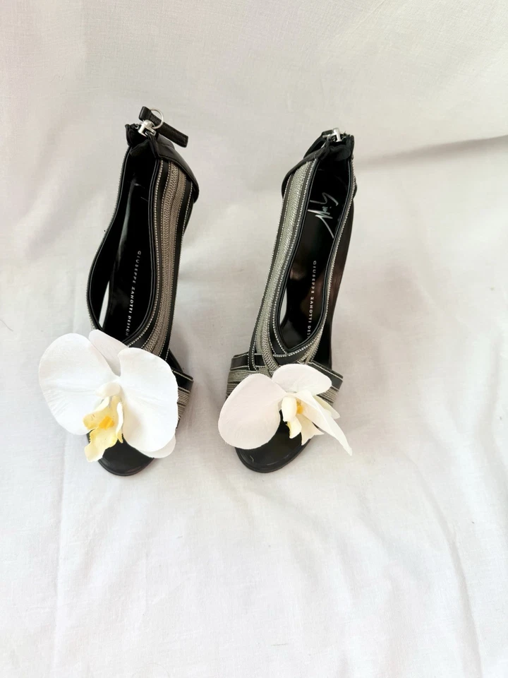 Giuseppe ZANOTTI Tacones Sandalias Zapatos Tacones Bombas Talla 36.5 6.5 Y2K Orquídea Flor Foto 2 de 4