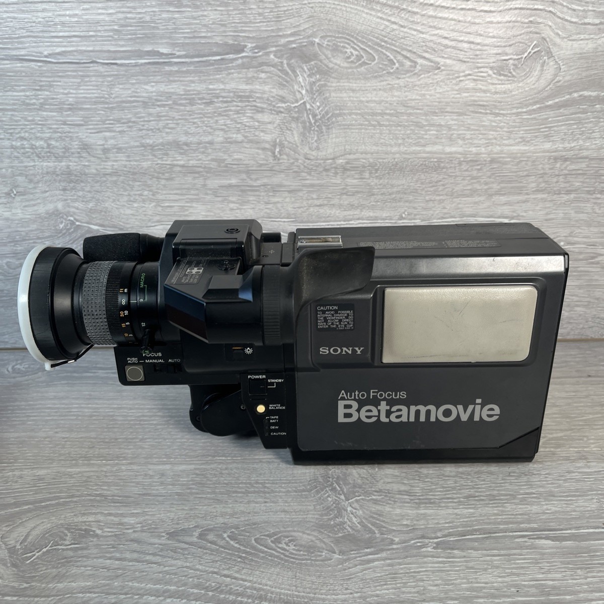 Sony Betamovie BMC-200P Video Camera With AC-M100UB Adaptor See