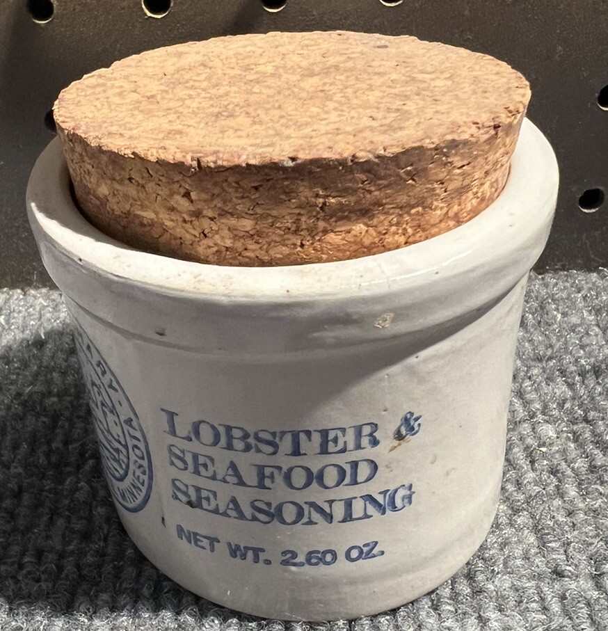 J. Zachary Rollingstone, Minnesota MN Lobster & Seafood Seasoning Small
