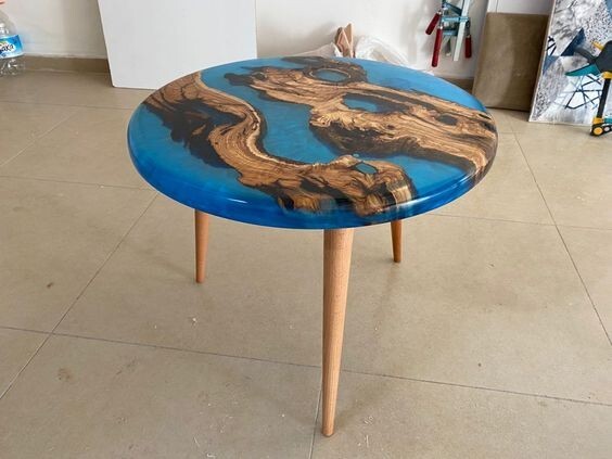 Wooden Blue Resin Round Coffee Table for Living Room and Garden Decor