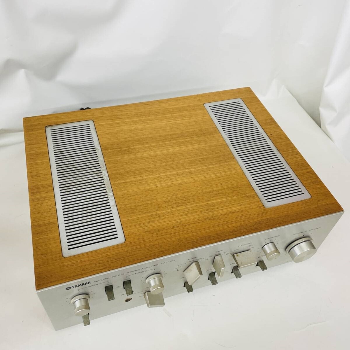 YAMAHA　CA-1000 Yamaha Integrated Amplifier CA-1000 For Parts or Repair Free