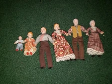 Lot of 6 Vintage Miniature Dollhouse Concord Dolls Posable Wrapped Limbs