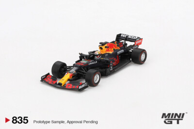 Mini GT #835 Red Bull RB16B #33 Max Verstappen 2021 Abu Mini GT #835 Red Bull RB16B #33 Max Verstappen 2021 Abu