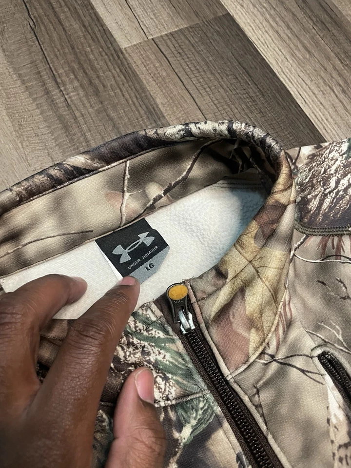 Under Armour Mens Coldgear Vest Realtree edge Hunting Fitted MD Sz L - Image 3 of 4