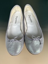 Schöne Orig. Repetto Ballerinas in silber glänzend, Größe 39 (eher kleiner)