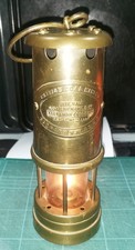 Lampe de mineur Britannique fabriquée au Pays de Galles