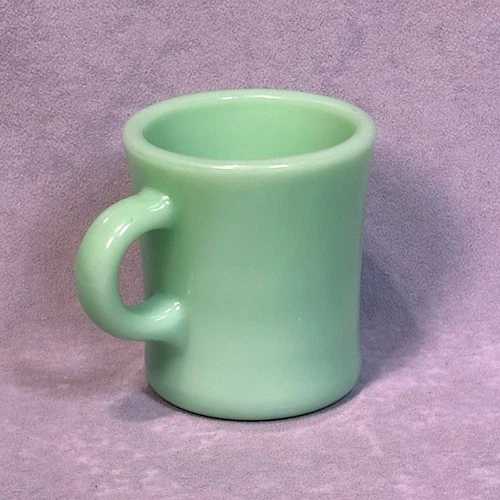Fire King VINTAGE JADEITE Coffee Cup C-Handle Green Mug OVEN DISH WARE Very Nice