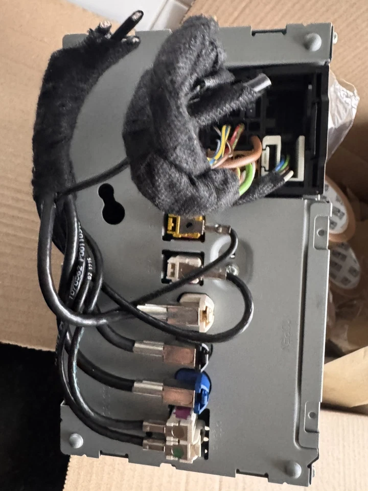 MERCEDES A CLASS STEREO RADIO HEAD UNIT A2469007119 W176 2012 - 2018 - Image 3 of 4