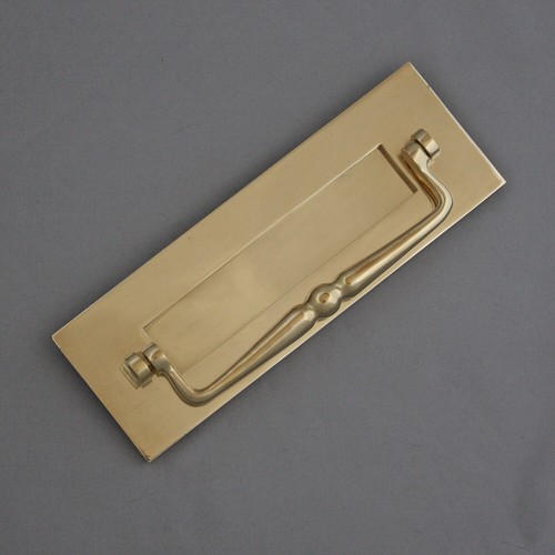 Boîte aux lettres traditionnelle, clapet et rangement - Photo 5 sur 5