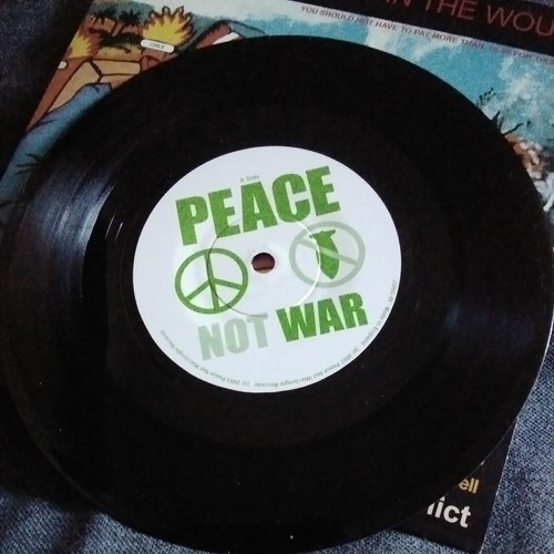 CARPET BOMBERS FOR PEACE/CONFLICT Salt In The Wound 7" EXCELLENT CONDITION - Imagen 3 de 3