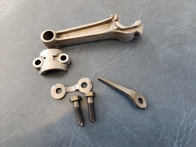 Vintage Briggs & Stratton Model 6S 701095 Engine Connecting Rod 290963