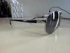 Oakley FEEDBACK Chrome AVIATOR PRIZM Grey Gradient Women  s Sunglass 4079-40 180