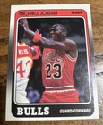 Fleer 1988-89 Michael Jordan #17 Chicago Bulls Basketball Card