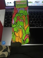 2 NEW PAIRS OF TEENAGE MUTANT TURTLES TMNT NOVELTY CREW SOCKS     SIZE 6-12
