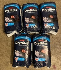 50 Stück 5x DryNites Pyjama Pants Windeln mit je 10 Stück für Junge 4-7 Jahre