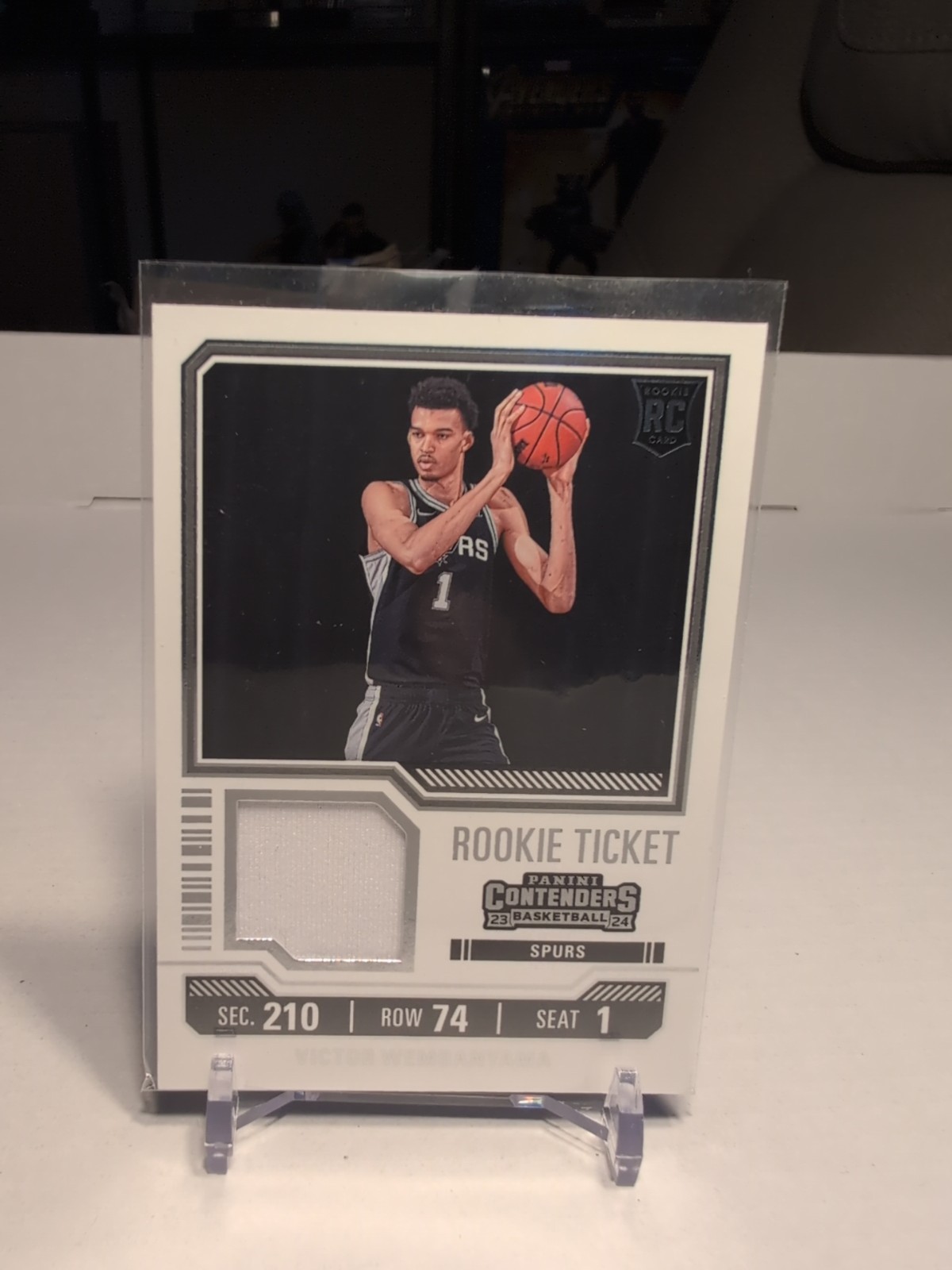 2023-24 Contenders Basketball Victor Wembanyama Rookie Ticket Swatch Spurs